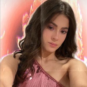 Meet your Posher, Anna paula